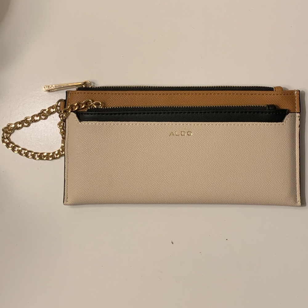EUC! Aldo 3 piece wristlet!